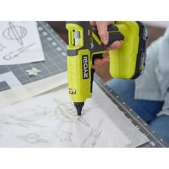 Ryobi 48PC Full Size Glow In The Dark Glue Sticks -RYOBI TOOLS SALE ryobi adhesives tape a1932406 2 40 1000