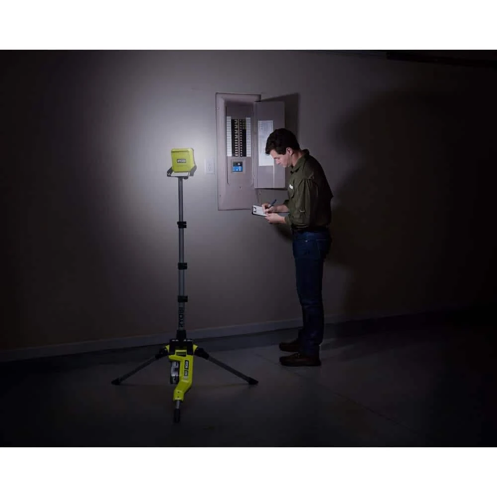 Ryobi ONE+ 18V Cordless Hybrid LED Tripod Stand Light (Tool Only) 9 Ryobi ONE+ 18V Cordless Hybrid LED Tripod Stand Light (Tool Only) - Image 9