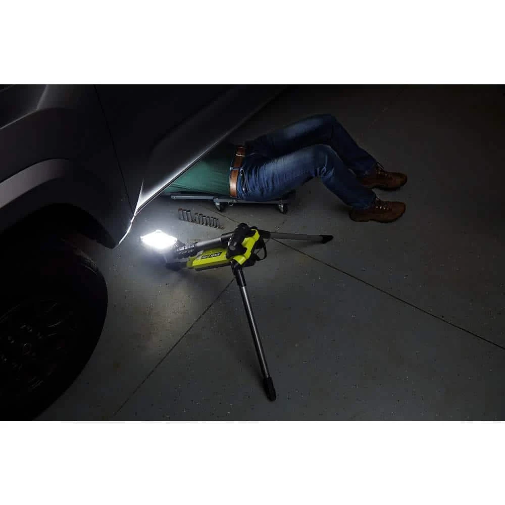 Ryobi ONE+ 18V Cordless Hybrid LED Tripod Stand Light (Tool Only) 8 Ryobi ONE+ 18V Cordless Hybrid LED Tripod Stand Light (Tool Only) - Image 8